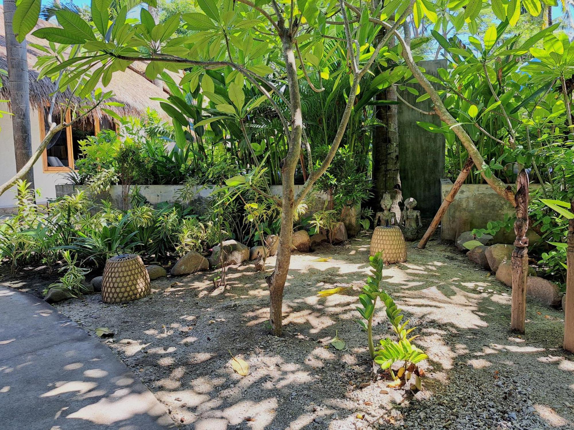 Eden Eco Resort Τζίλι Τραγουανγκάν Εξωτερικό φωτογραφία