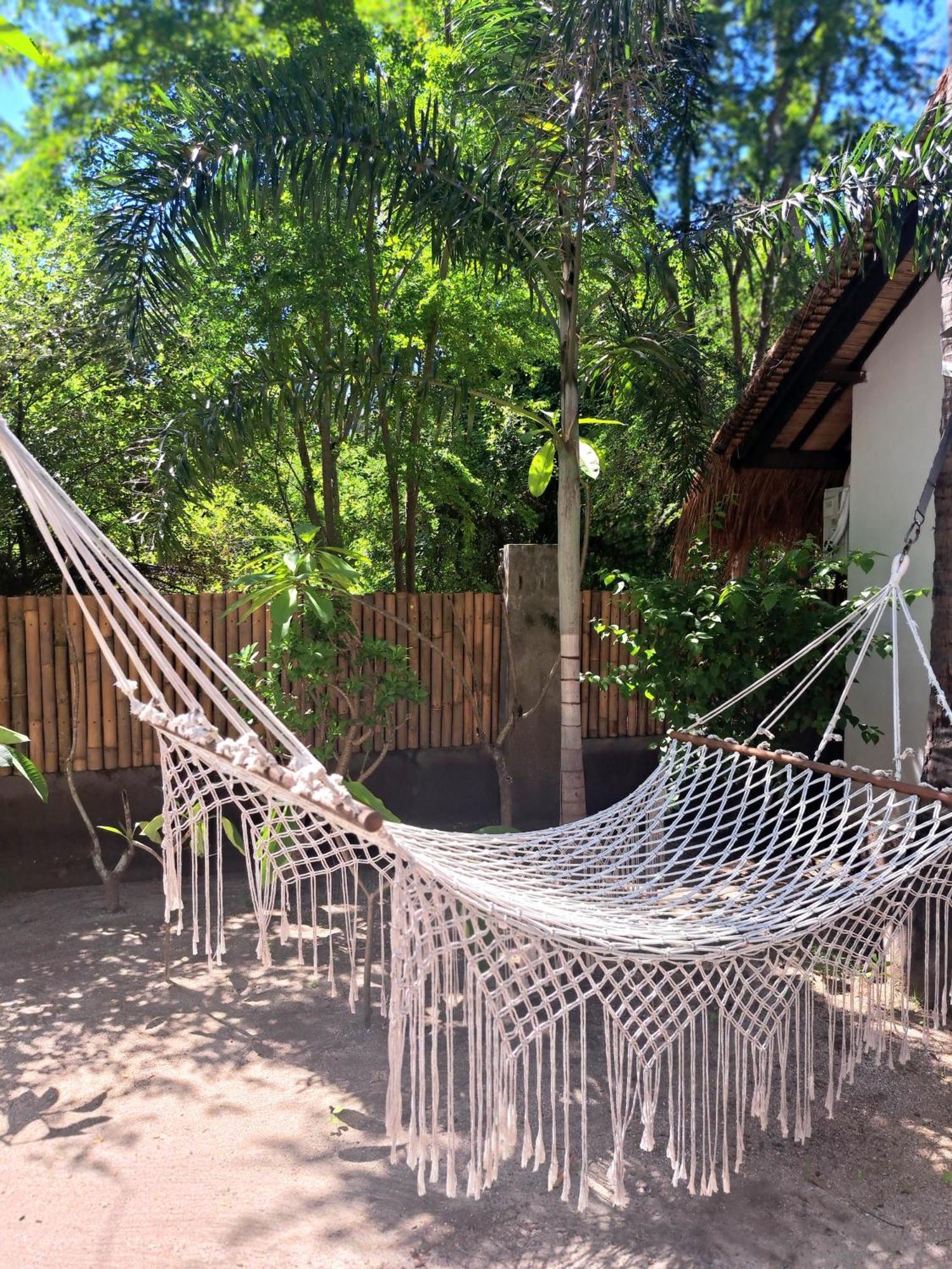 Eden Eco Resort Τζίλι Τραγουανγκάν Εξωτερικό φωτογραφία