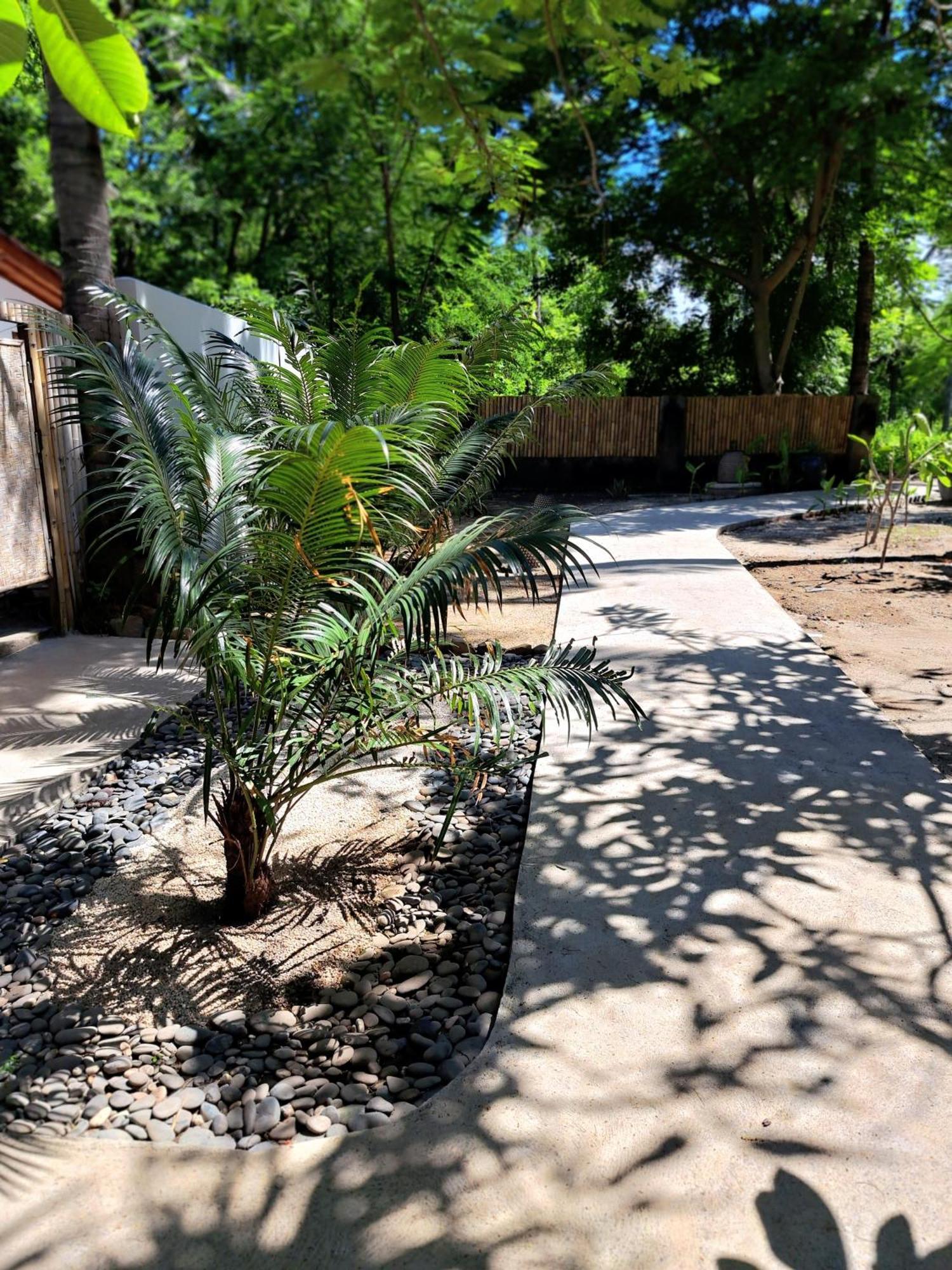 Eden Eco Resort Τζίλι Τραγουανγκάν Εξωτερικό φωτογραφία